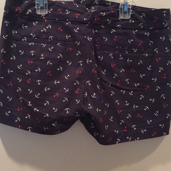 Red white and blue anchor shorts - Picture 4 of 5